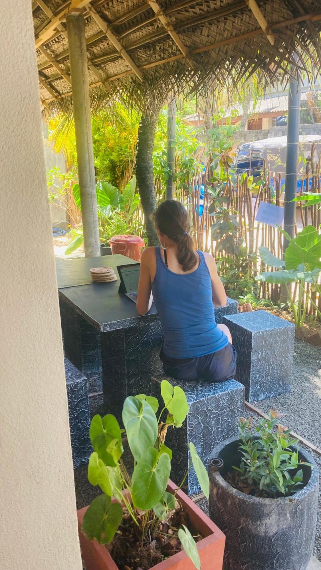 Ayubowan Hiriketiya Apartment Dikwella Bagian luar foto